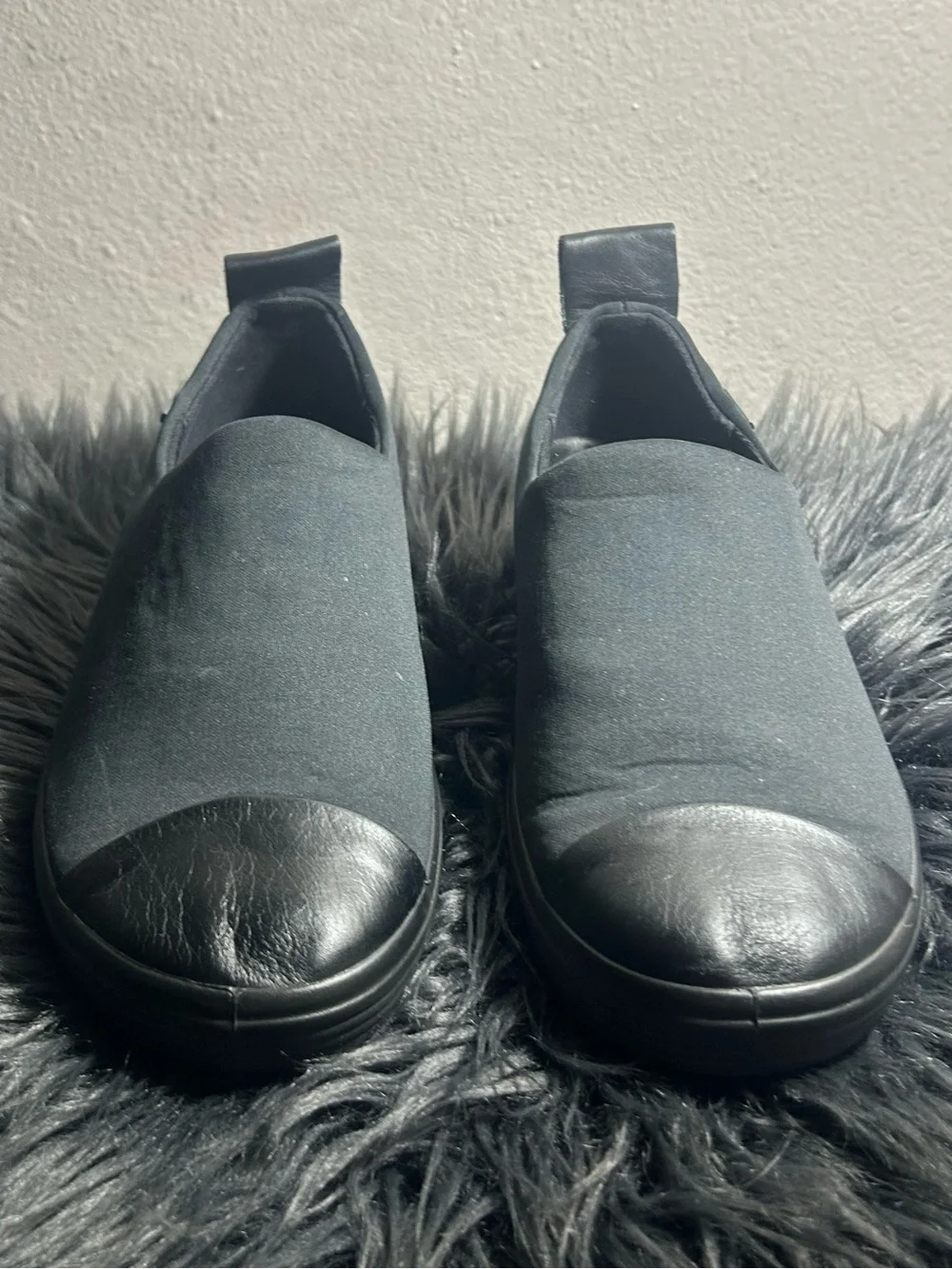 ECCO Womens Soft 7 GTX Gore Tex Slip On Walking Casual Shoes Black Gray Size 38